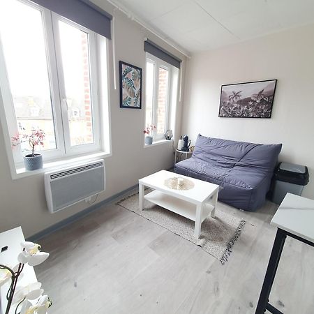 C5 Charmant Petit Deux Pieces Centre Ville Cambrai Esterno foto